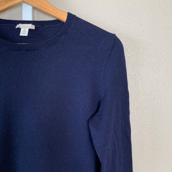 GAP Merino Crewneck Pullover Sweater - Picture 5 of 16